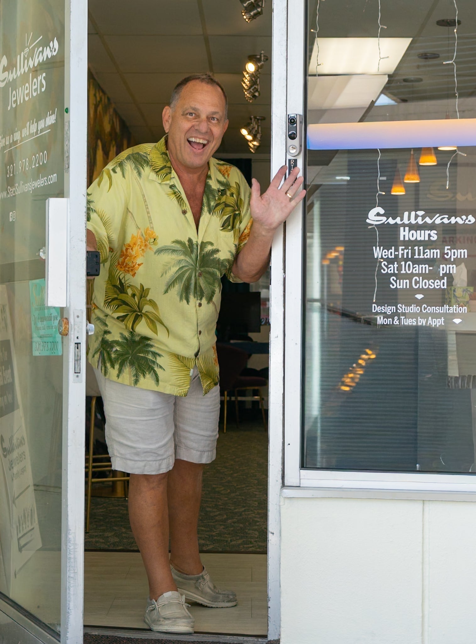 Welcoming the New Year: Jewelry Trends & Timeless Tips from Sullivan’s Jewelers