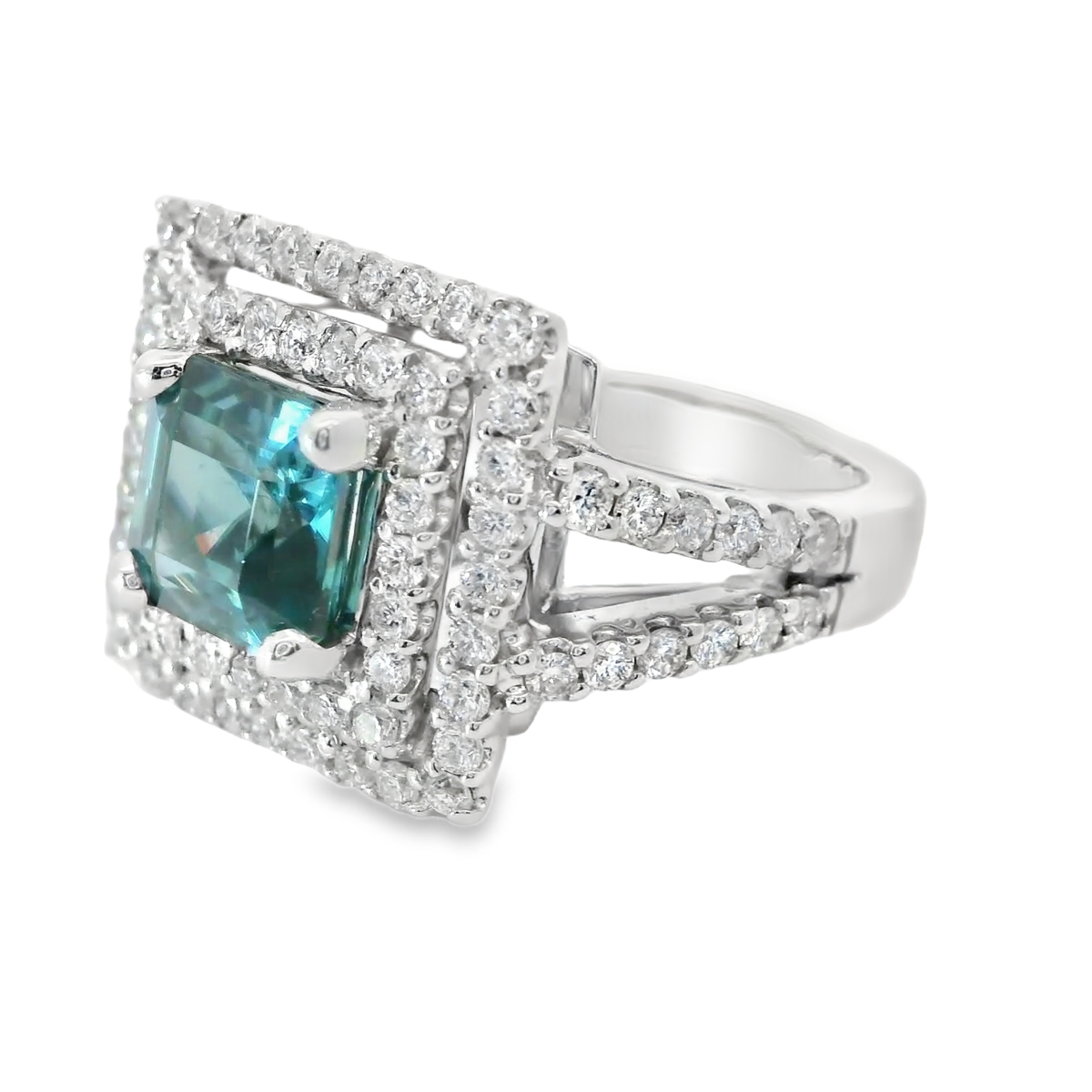 18K White Gold Blue Zircon and Diamond Ring