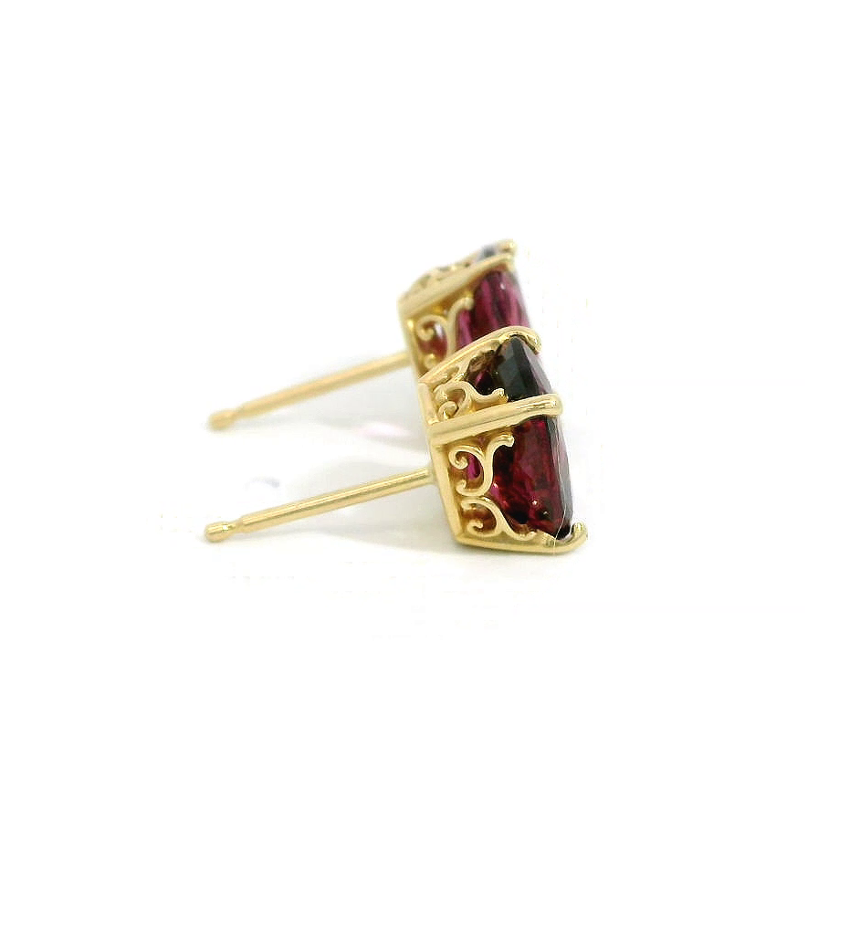 14k Yellow Gold Rhodolite Garnet Stud Earrings