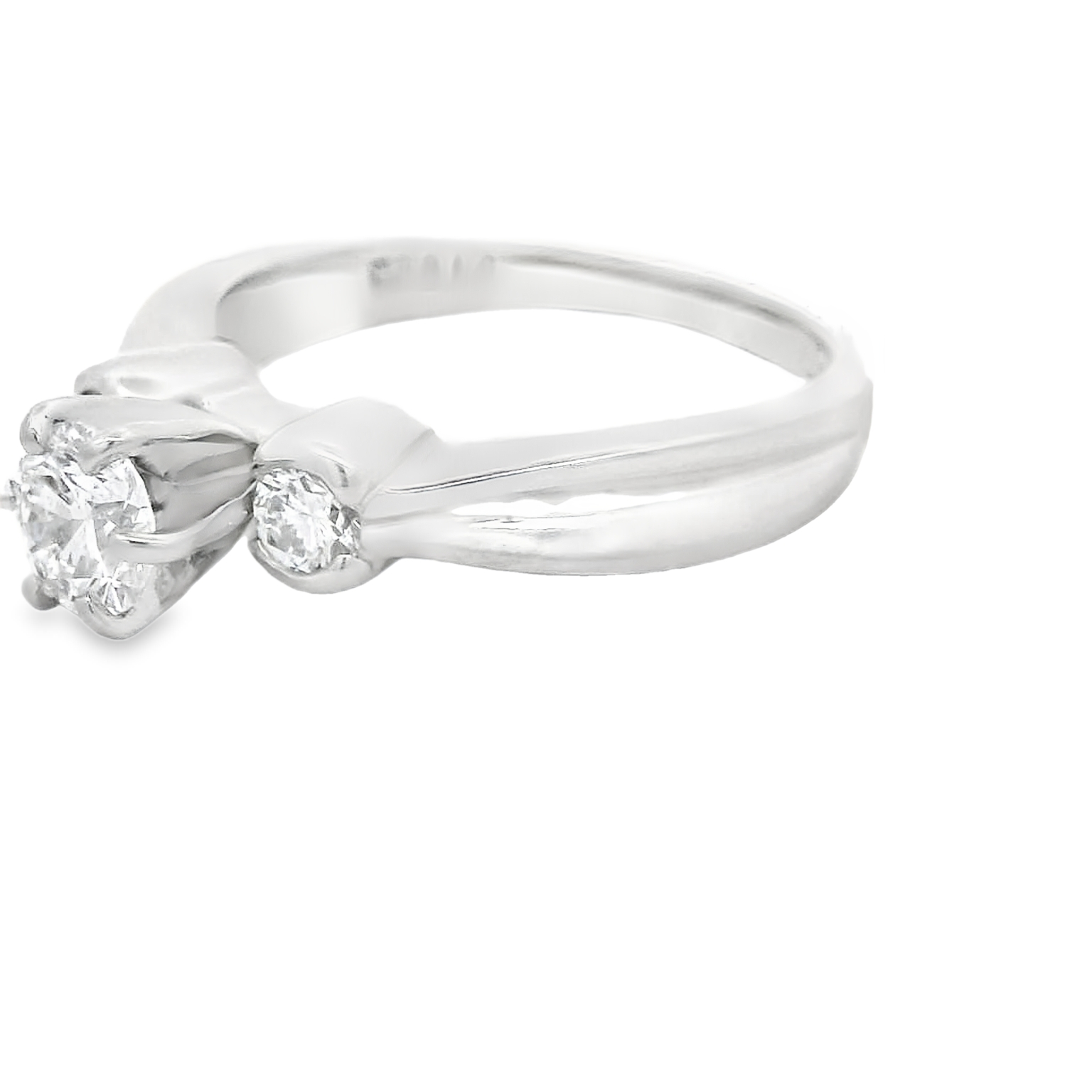 Platinum 3 Stone Diamond Ring