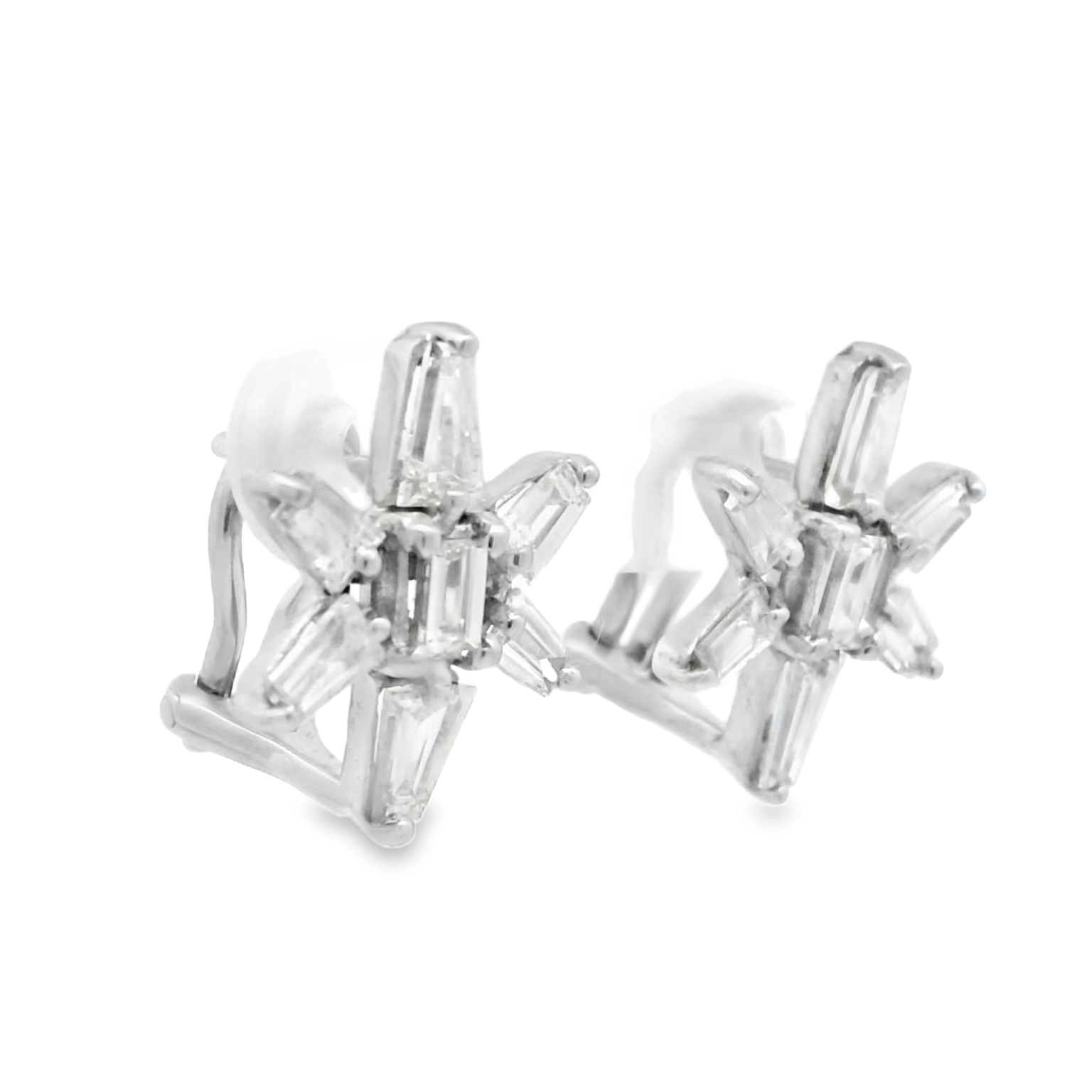 14K White Gold Diamond Star Earrings