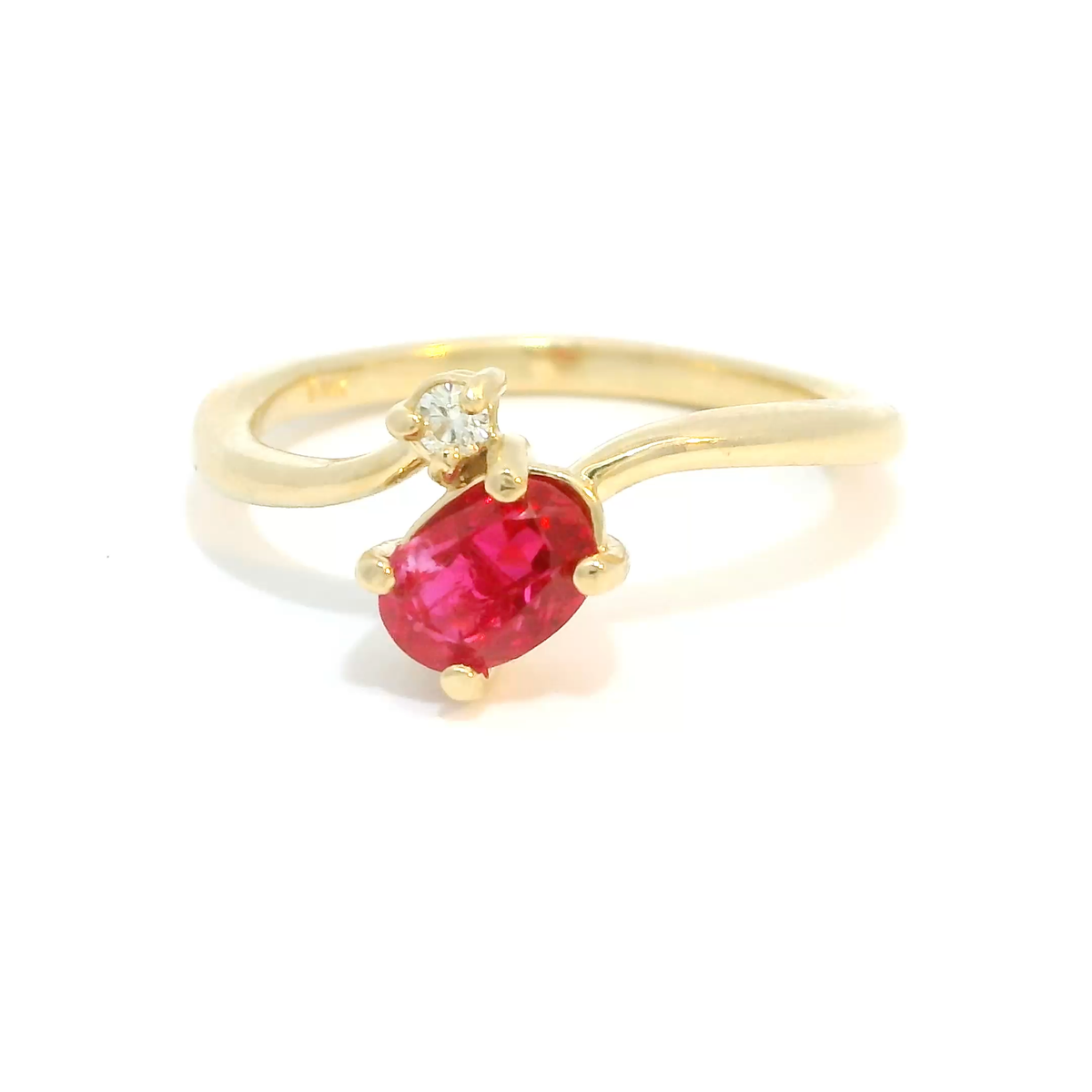 14K Yellow Gold Oval Spinel and Diamond Ring