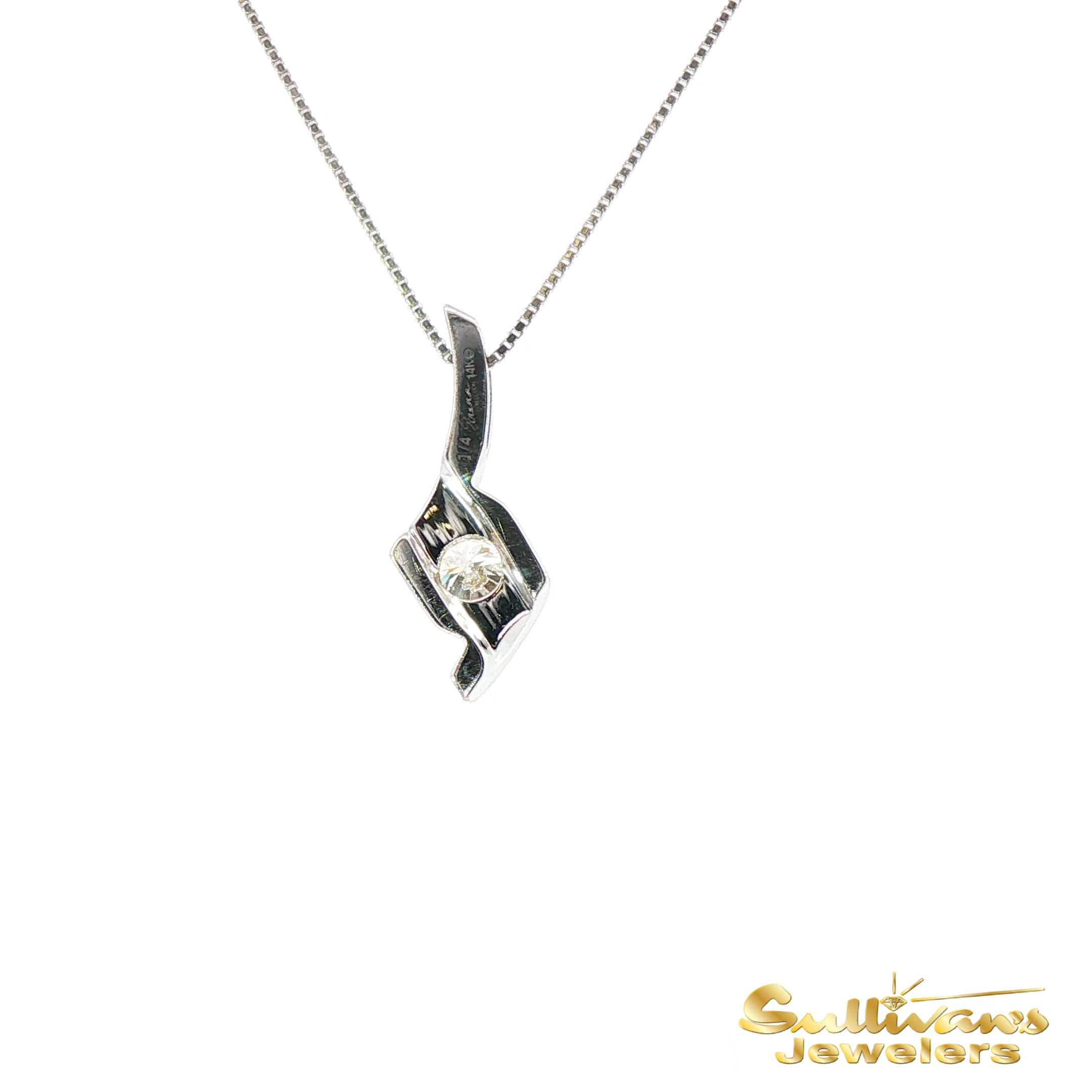 14K White Gold Diamond Pendant Necklace with Round Brilliant Cut