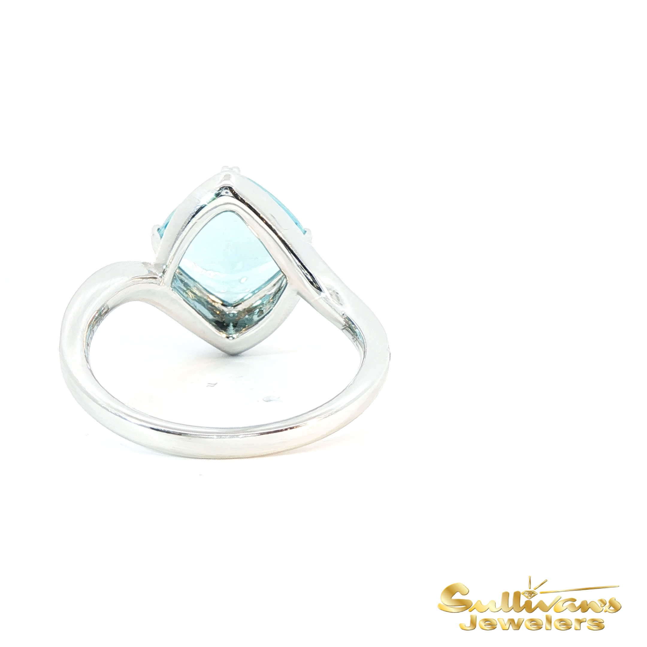 18K White Gold Bypass Aquamarine Ring