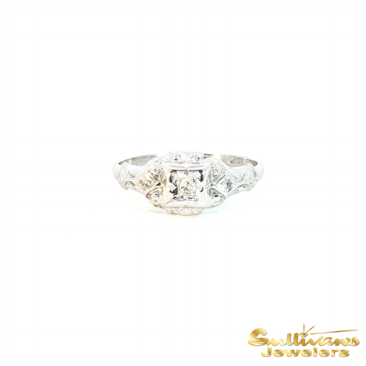 14K White Gold Vintage Diamond Illusion Ring