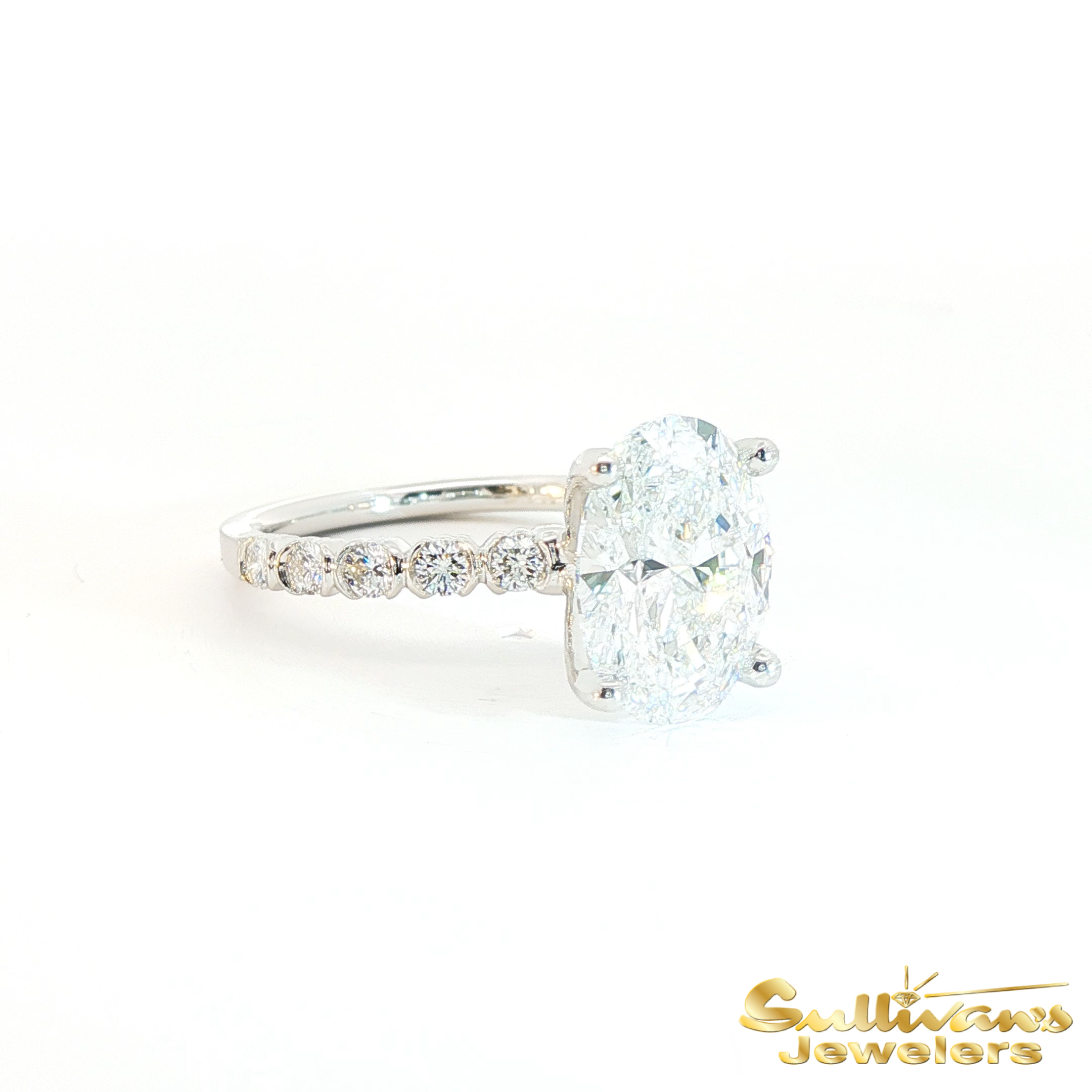 Platinum Oval Lab-Grown Diamond Engagement Ring