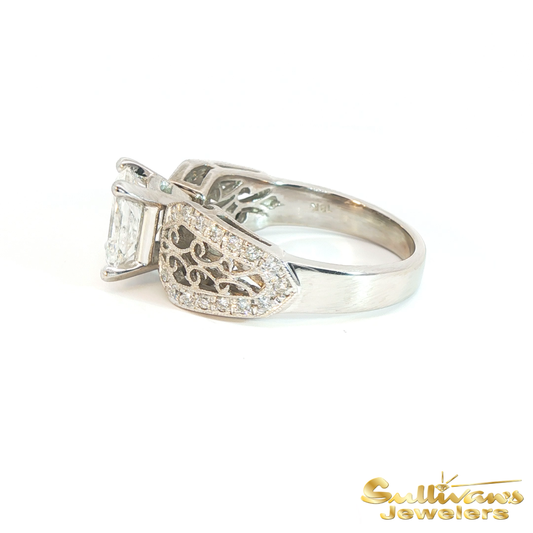 18K White Gold Radiant Cut Antique Engagement Ring