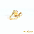 Load image into Gallery viewer, 14K Yellow Gold Pear Citrine Ring
