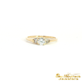 Load image into Gallery viewer, 14K Yellow Gold Natural Diamond Ring
