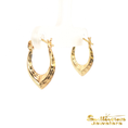 Load image into Gallery viewer, 14K Yellow Gold Diamond Cut V-Shaped Hoop Earrings
