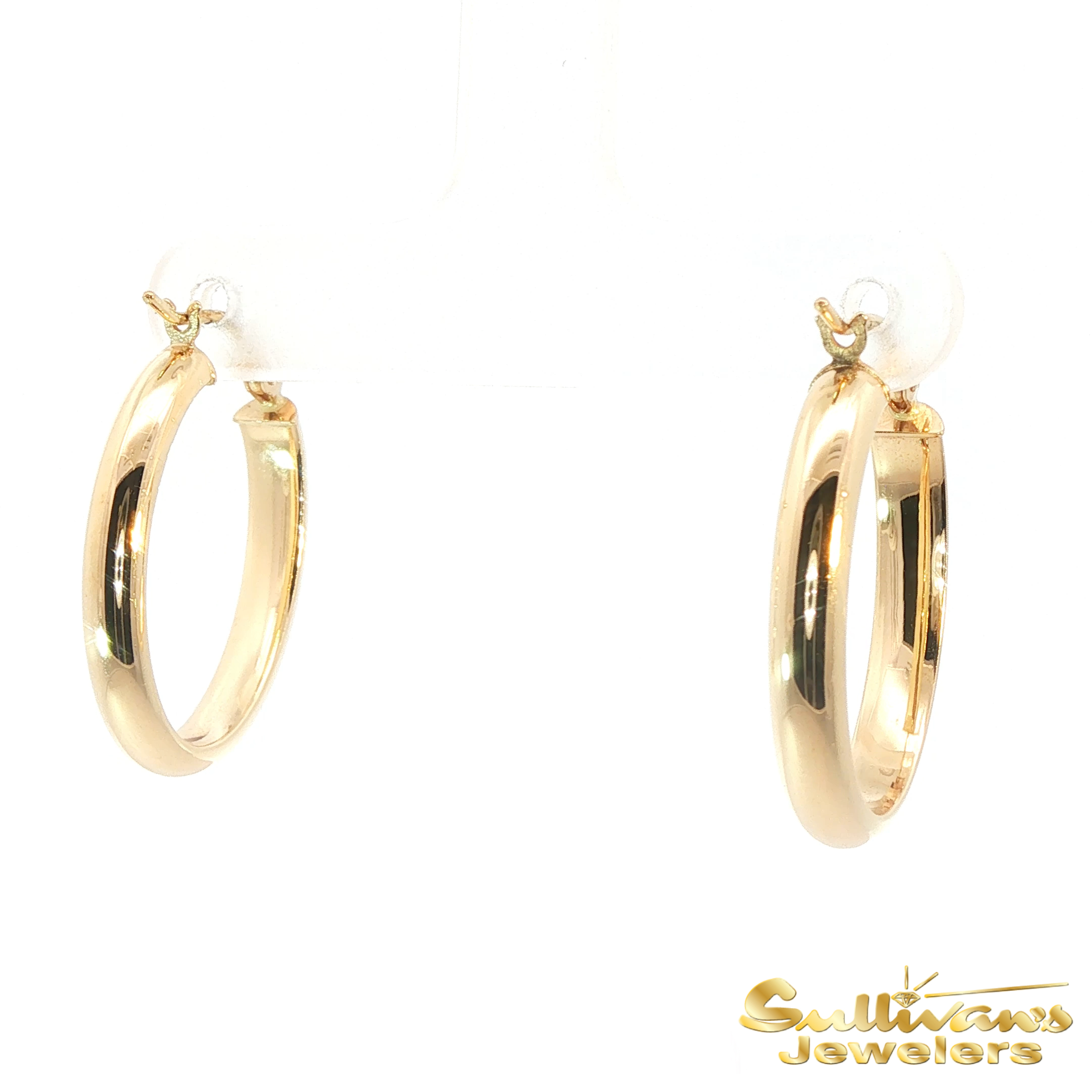 14K Yellow Gold Classic Oval Hoop Earrings