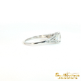 Load image into Gallery viewer, Platinum Vintage Diamond Split-Shank Ring
