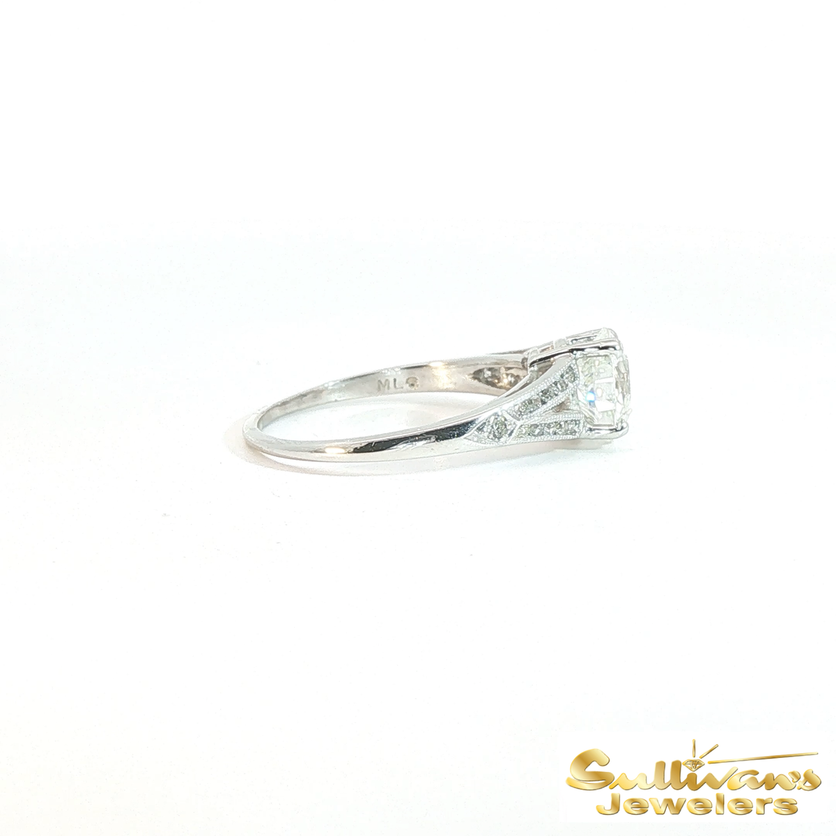 Platinum Vintage Diamond Split-Shank Ring