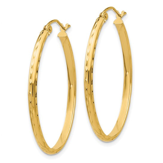 14k Lightweight Diamond-Cut Oval Hoop Earrings